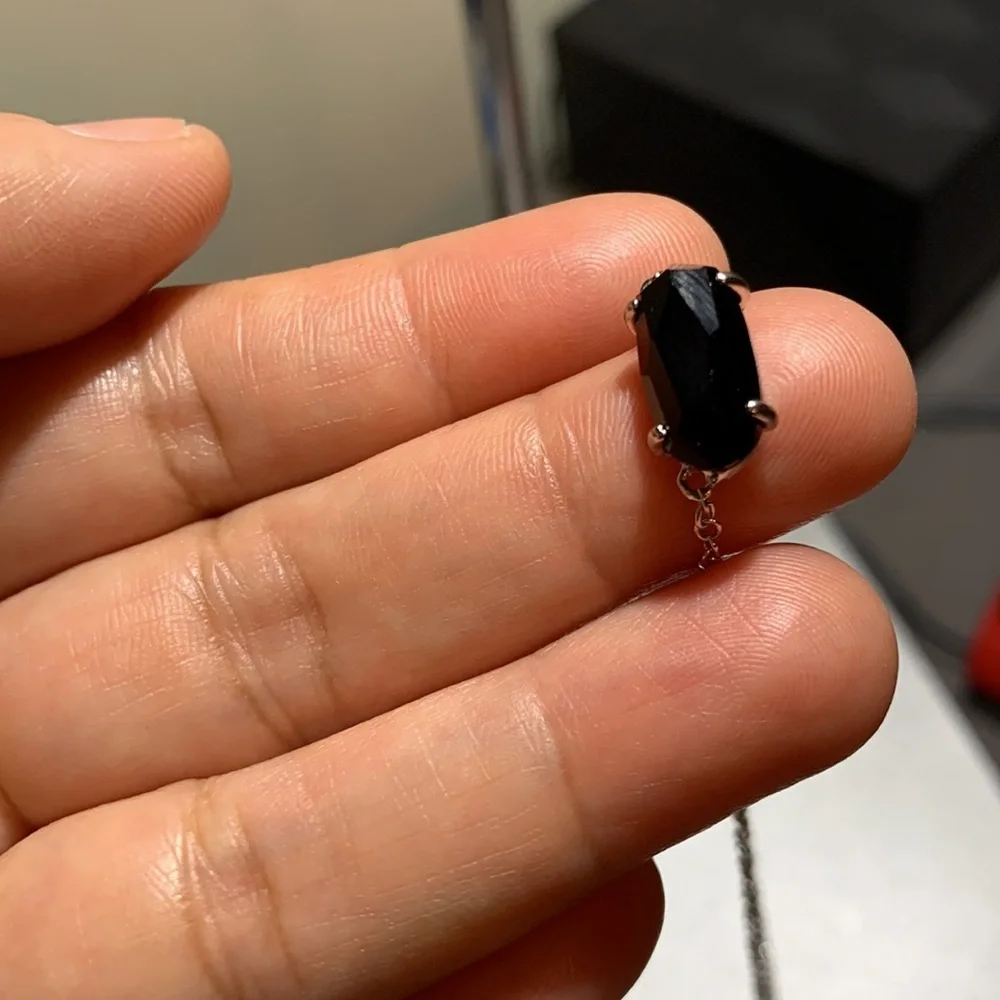 KENDRA SCOTT Ever Black stone rhodium Pendant Necklace